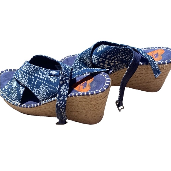 Rocket Dog Boho Blue and White Wedges - Picture 1 of 11